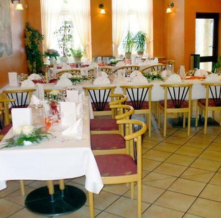 Gaestehaus Oh-La-La Wilster Extérieur photo